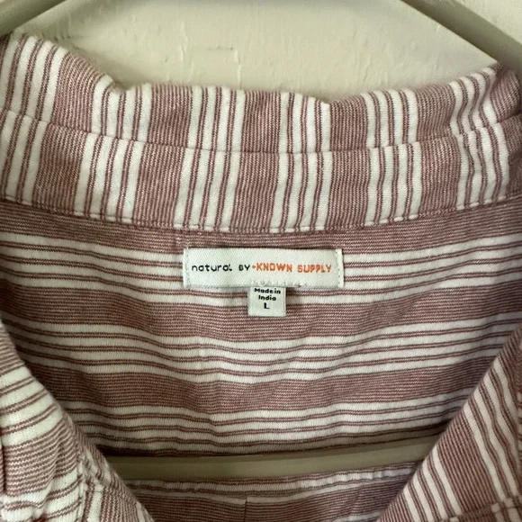 KNOWN SUPPLY size L button up 100% cotton - Picture 4 of 8